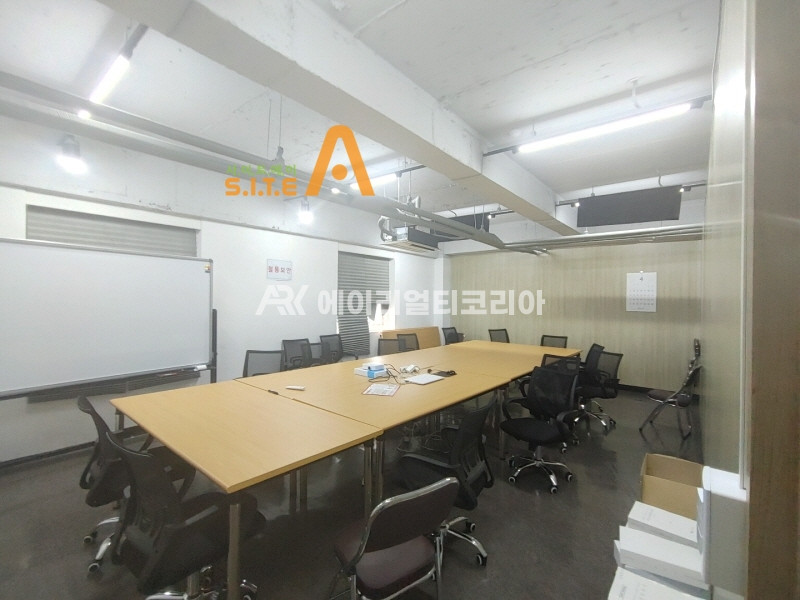 서울 서초구 방배동 J 방배동 대형 사무실 추천 월세 매물번호 17303 사진 1