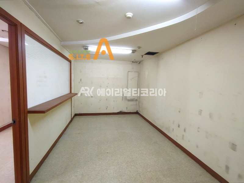 서울 서초구 양재동 J 양재전화국 사거리 근처 월세 매물번호 17248 사진 2