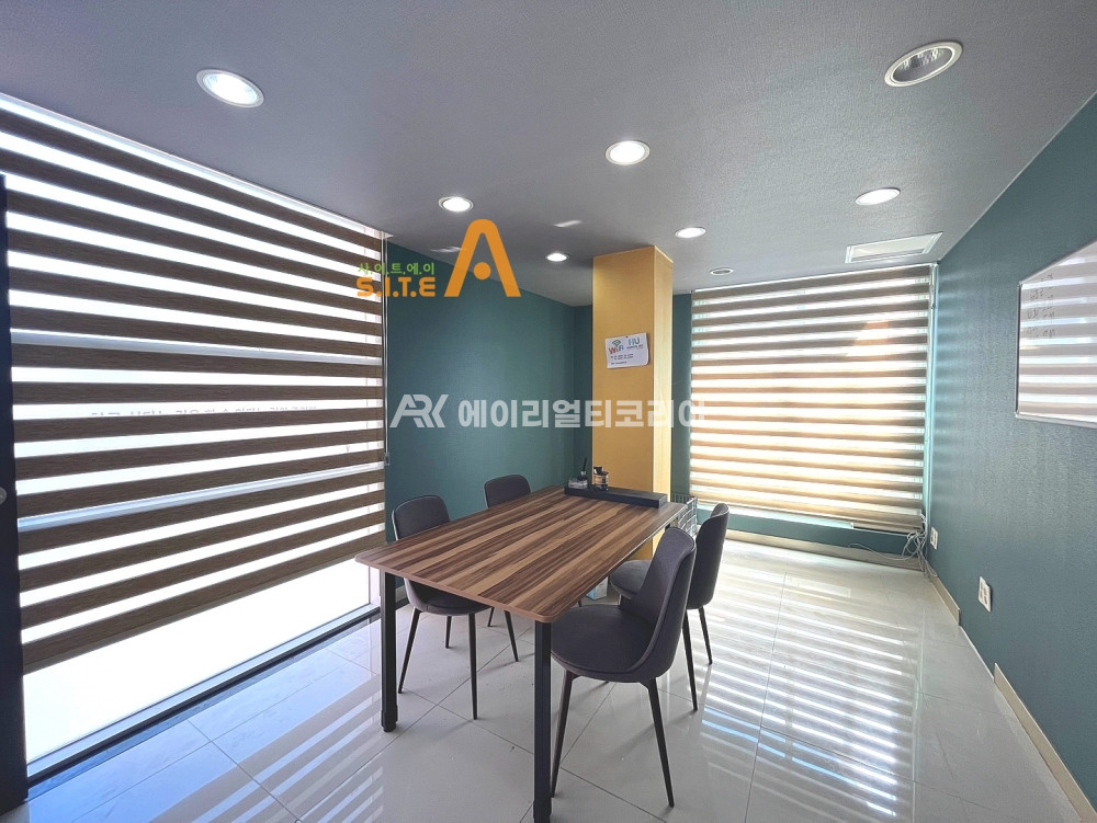 서울 강남구 역삼동 J 국기원사거리 테헤란로 이면도로 초특급인테리어A급 월세 매물번호 17294 사진 3