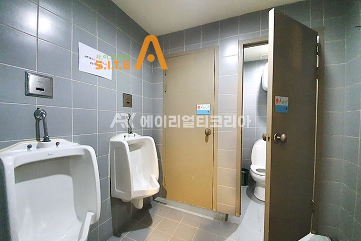 서울 강남구 역삼동 J (실사) 초특급인테리어 지하1층 월세 매물번호 17112 사진 9