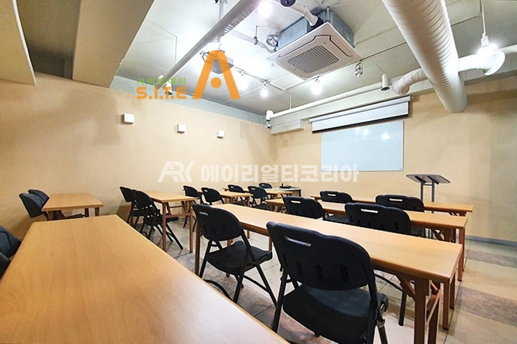 서울 강남구 역삼동 J (실사) 초특급인테리어 지하1층 월세 매물번호 17112 사진 5