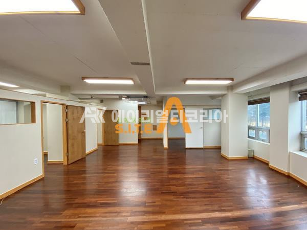 서울 강남구 삼성동 C 선릉역 선릉공원 앞 역세권 채광좋은 룸 2 사무실 월세 매물번호 12448 사진 4