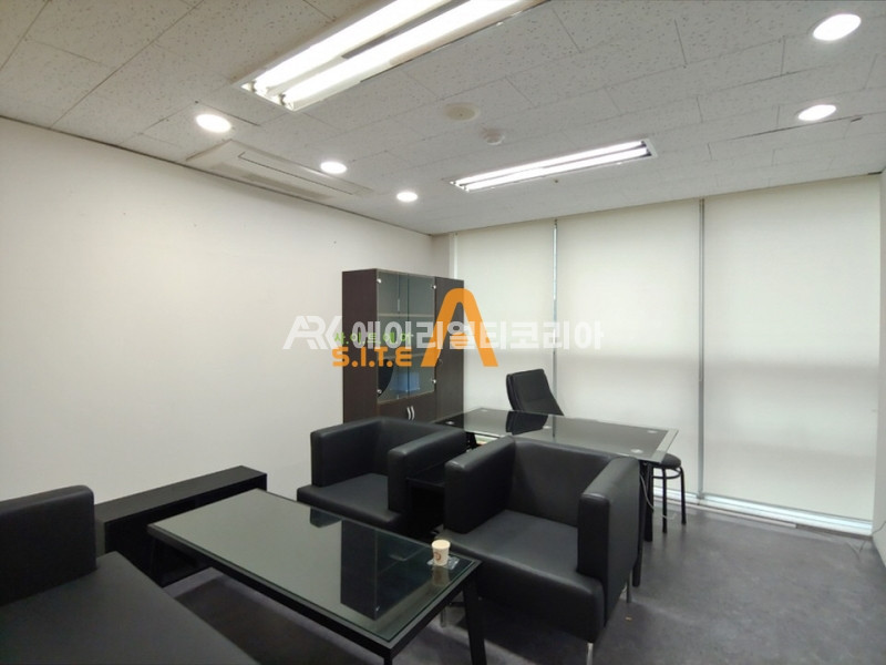 서울 강남구 역삼동 S 선릉역 5분거리 인테리어 잘된 룸 5개 단기 사무실 월세 매물번호 18689 사진 9