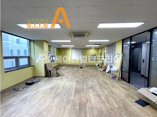서울 강남구 논현동 강남 강남구청역 역세권 가성비 사무실 임대 월세 매물번호 13045 사진 3