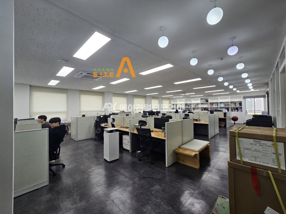 서울 강남구 역삼동 강남 역삼동 중형사무실로 인테리어 그대로 사용가능 합니다. 월세 매물번호 14611 사진 5