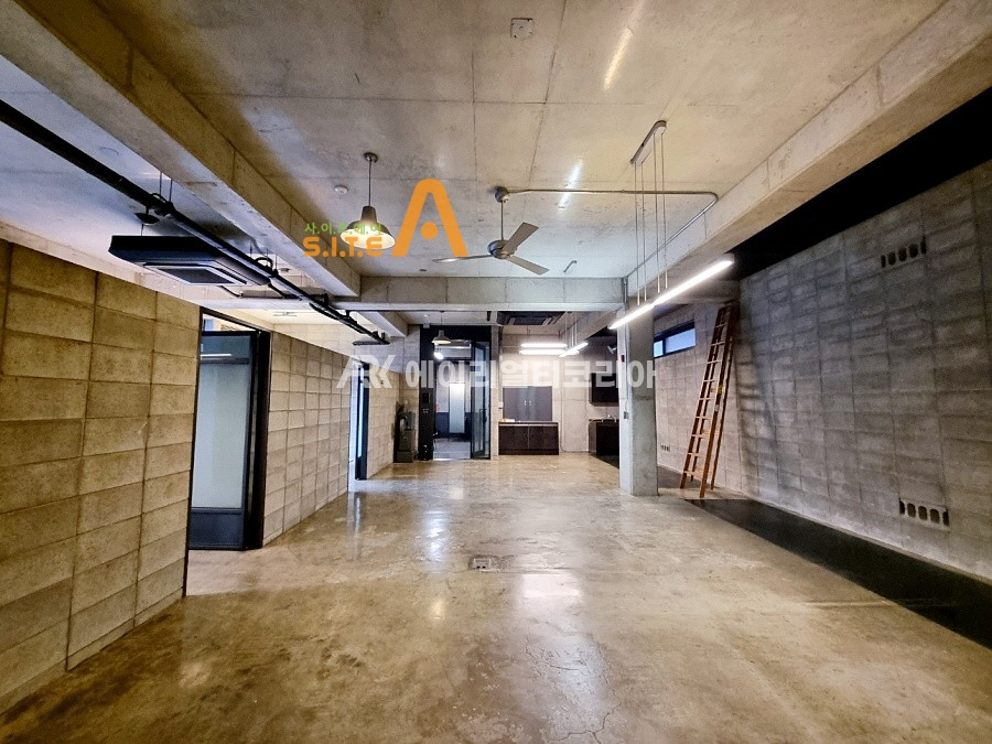 서울 강남구 논현동 논현동 프라이빗/주차3/테라스 사무실임대 월세 매물번호 12898 사진 1