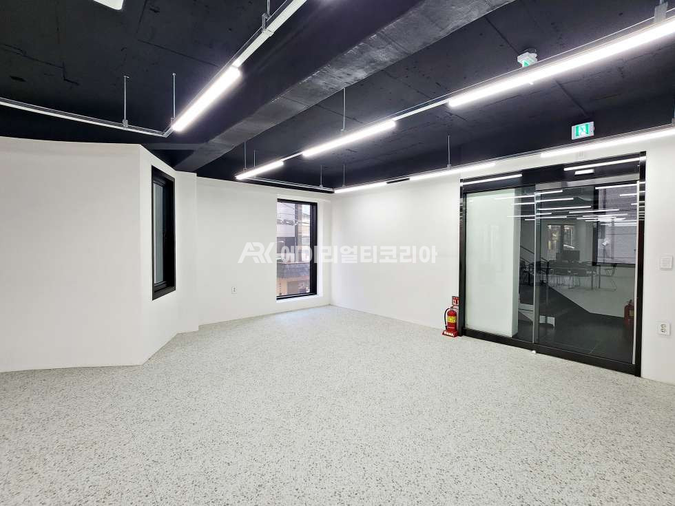 서울 강남구 도곡동 강남사무실임대 도곡동 매봉역 가까운 신축 사무실 임대 월세 매물번호 25480 사진 2