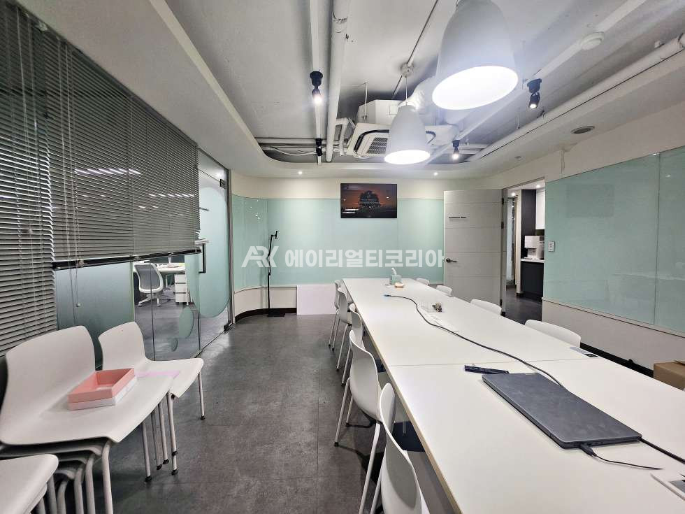 서울 강남구 역삼동 센터필드사거리 역삼동 인테리어 잘 된 사무실 임대 월세 매물번호 25664 사진 6