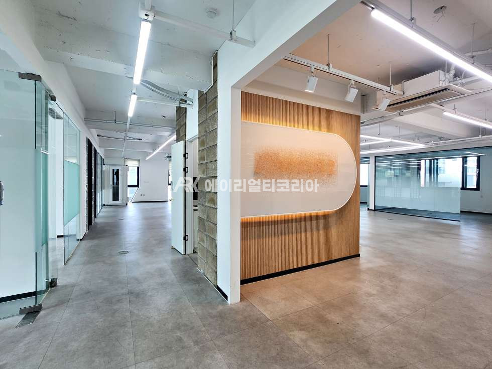 서울 강남구 역삼동 역삼동 사무실 인테리어 잘 된 즉시입주 사무실 임대 월세 매물번호 25668 사진 12