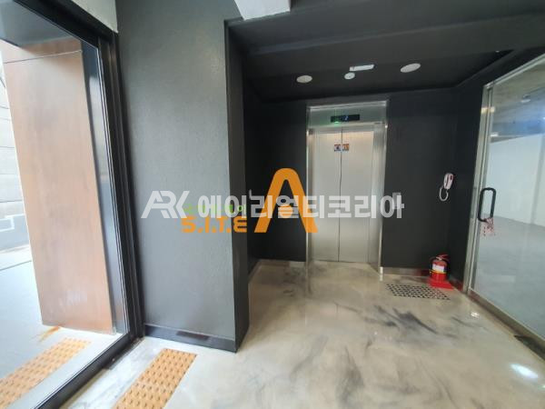 서울 강남구 역삼동 P이면도로 사옥으로 추천 합니다. 월세 매물번호 14100 사진 5