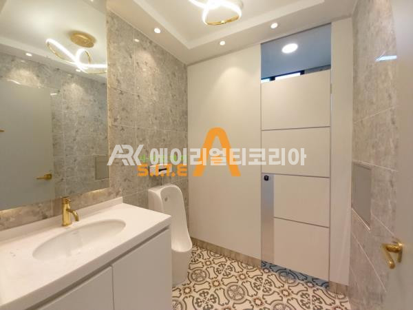 서울 송파구 삼전동 P 대로변 통임대 올리모델링 완료 월세 매물번호 14103 사진 5