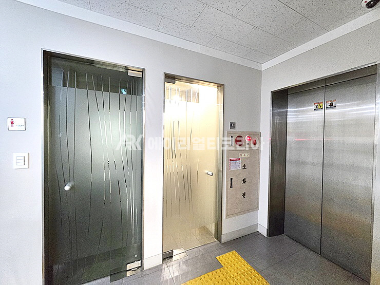 서울 강남구 신사동 압구정역 역세권 병원 학원 회사사옥용 전체 통임대 월세 매물번호 25598 사진 14