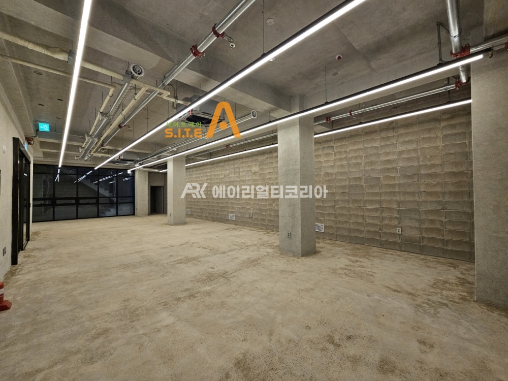 서울 서초구 잠원동 #신사역 초역세권 신축 통사옥 통임대 럭셔리 내외관 월세 매물번호 23672 사진 9
