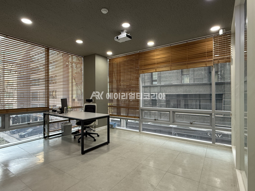 서울 강남구 역삼동 역세권 역삼역3분 깔끔한 인테리어 무상승계 월세 매물번호 25802 사진 6
