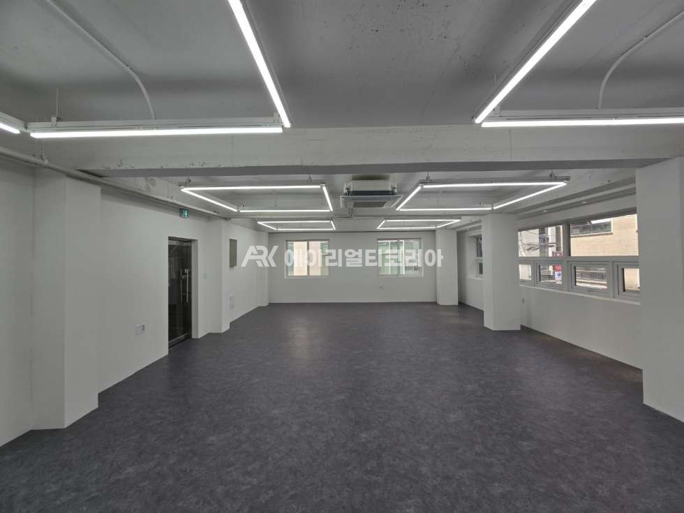 서울 강남구 논현동 언주역 역세권 리모델링 완료 깔끔한 사무실 월세 매물번호 25865 사진 5