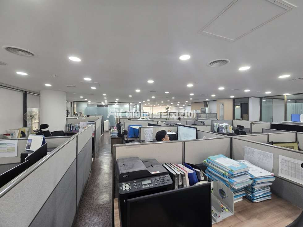 서울 강남구 논현동 논현동 세관사거리 대로변 87평 사무실임대 월세 매물번호 26019 사진 5