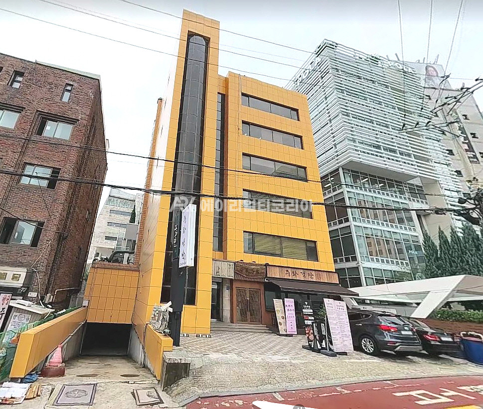 서울 강남구 논현동 세관사거리 인테리어 완비 저렴한 사무실 월세 매물번호 26089 사진 1
