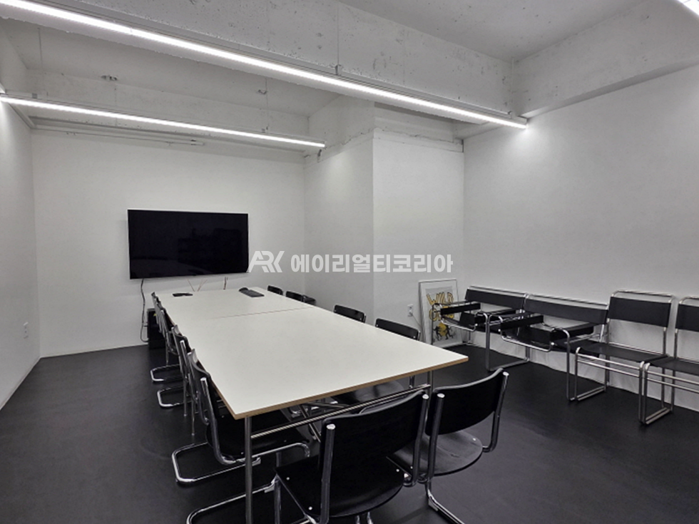 서울 강남구 논현동 논현역 역세권 가성비좋은 대형사무실 월세 매물번호 26109 사진 7