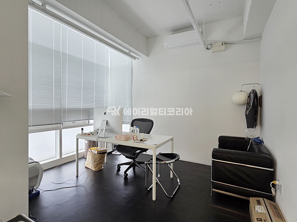 서울 강남구 논현동 논현역 역세권 가성비좋은 대형사무실 월세 매물번호 26109 사진 9