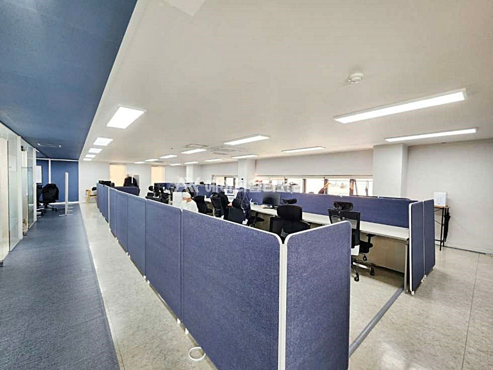 서울 강남구 논현동 학동역 초역세권 세련된 외관 가성비 좋은 사무실 월세 매물번호 26128 사진 1
