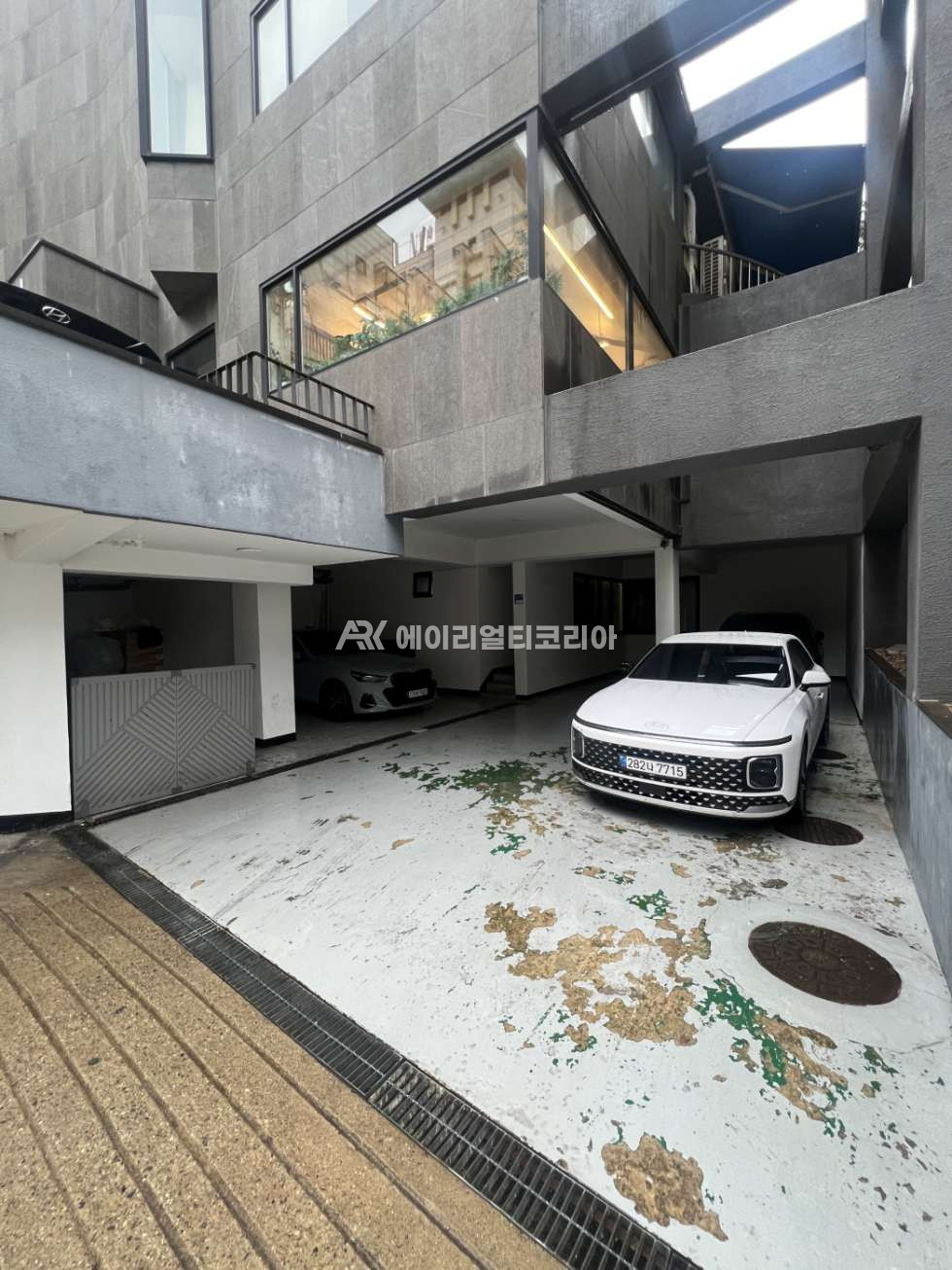 서울 강남구 논현동 신사역 초역세권 통임대 통사옥 인테리어 완비 월세 매물번호 26225 사진 3