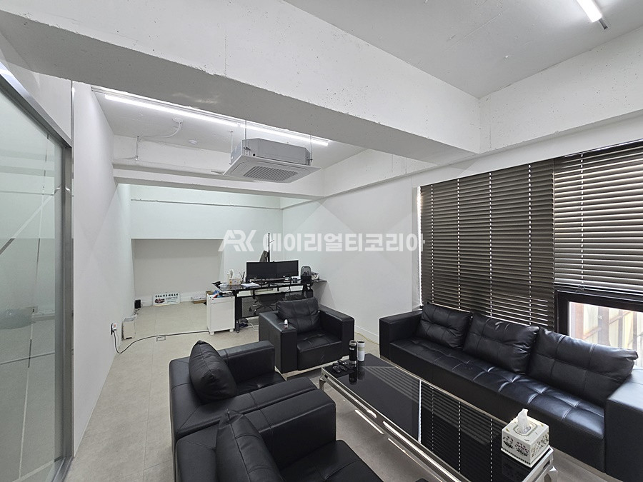서울 강남구 신사동 언주로 대로변 이면 통사옥 통임대 인테리어 완비 주차7대 월세 매물번호 26230 사진 15