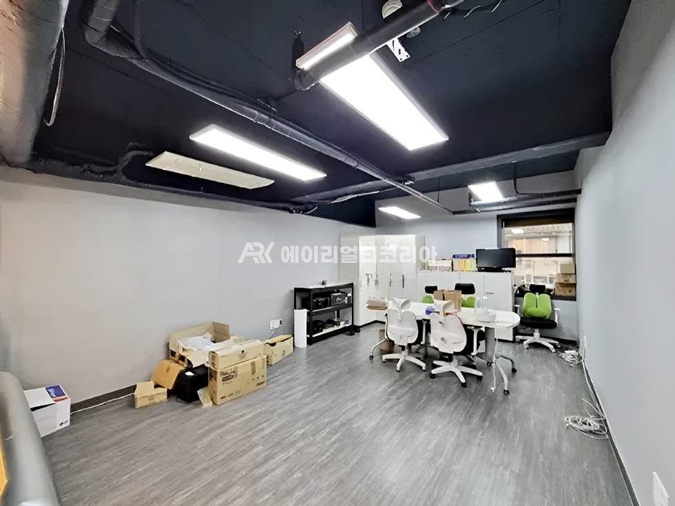 서울 강남구 논현동 언주역사무실임대 인테리어 잘 된 가성비 사무실 월세 매물번호 26246 사진 9