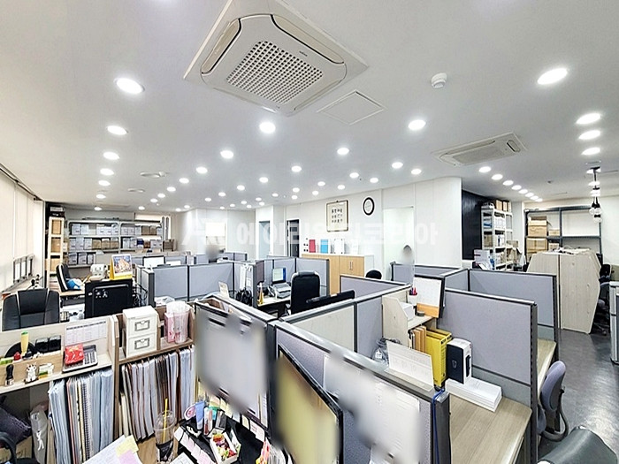 서울 강남구 역삼동 역삼동사무실임대 대로변 가성비 좋은 사무실 월세 매물번호 26247 사진 1