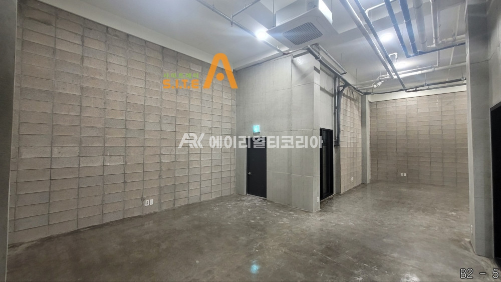 서울 강남구 청담동 신축 후 첫임대로 상태 최상 월세 매물번호 16948 사진 3